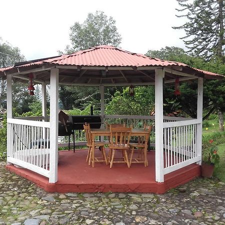 La Gaviota Bnb Bed & Breakfast Filandia Bagian luar foto