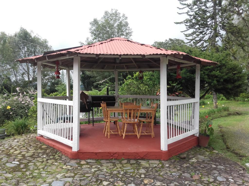 La Gaviota Bnb Bed & Breakfast Filandia Bagian luar foto